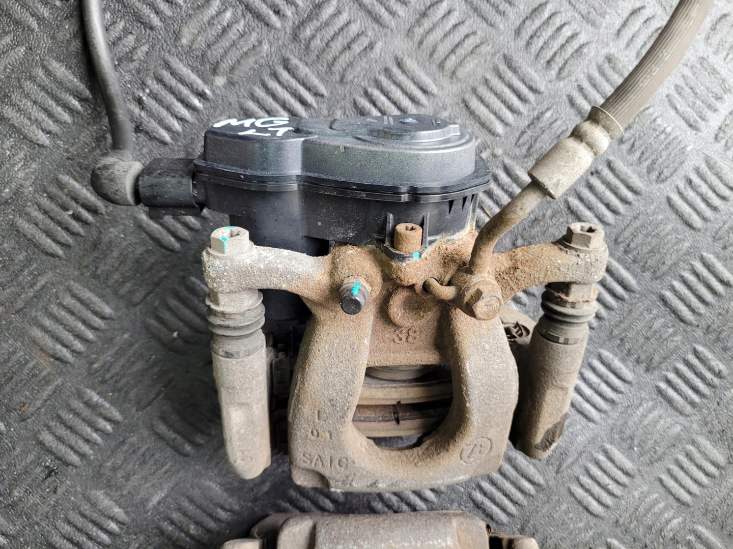 caliper rear part rear left MG HS and 1.5 T TGI