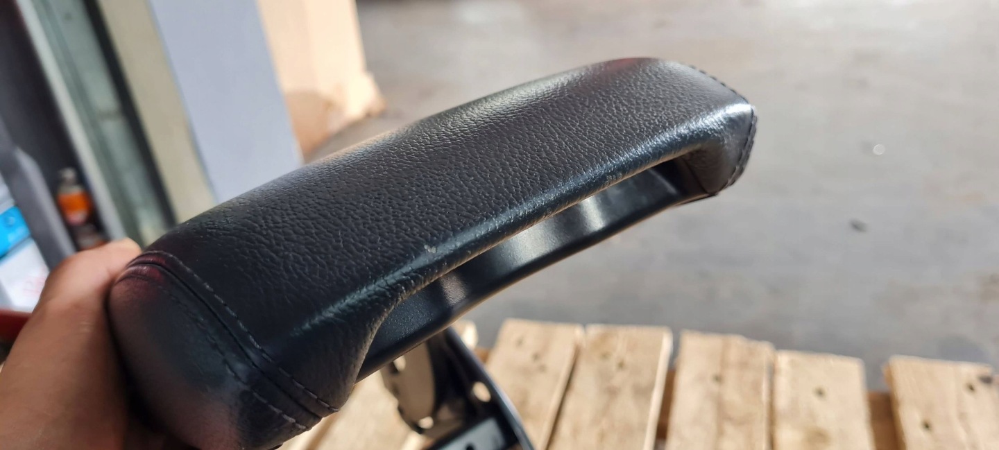 A5 8T LIFT armrest central leather 8K0864207C A4 B8 LIFT