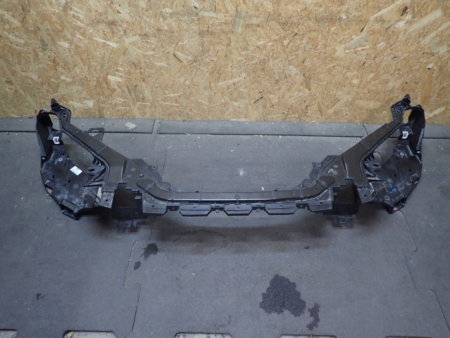 support panel for radiators VOLVO V40 12- 31416490AA