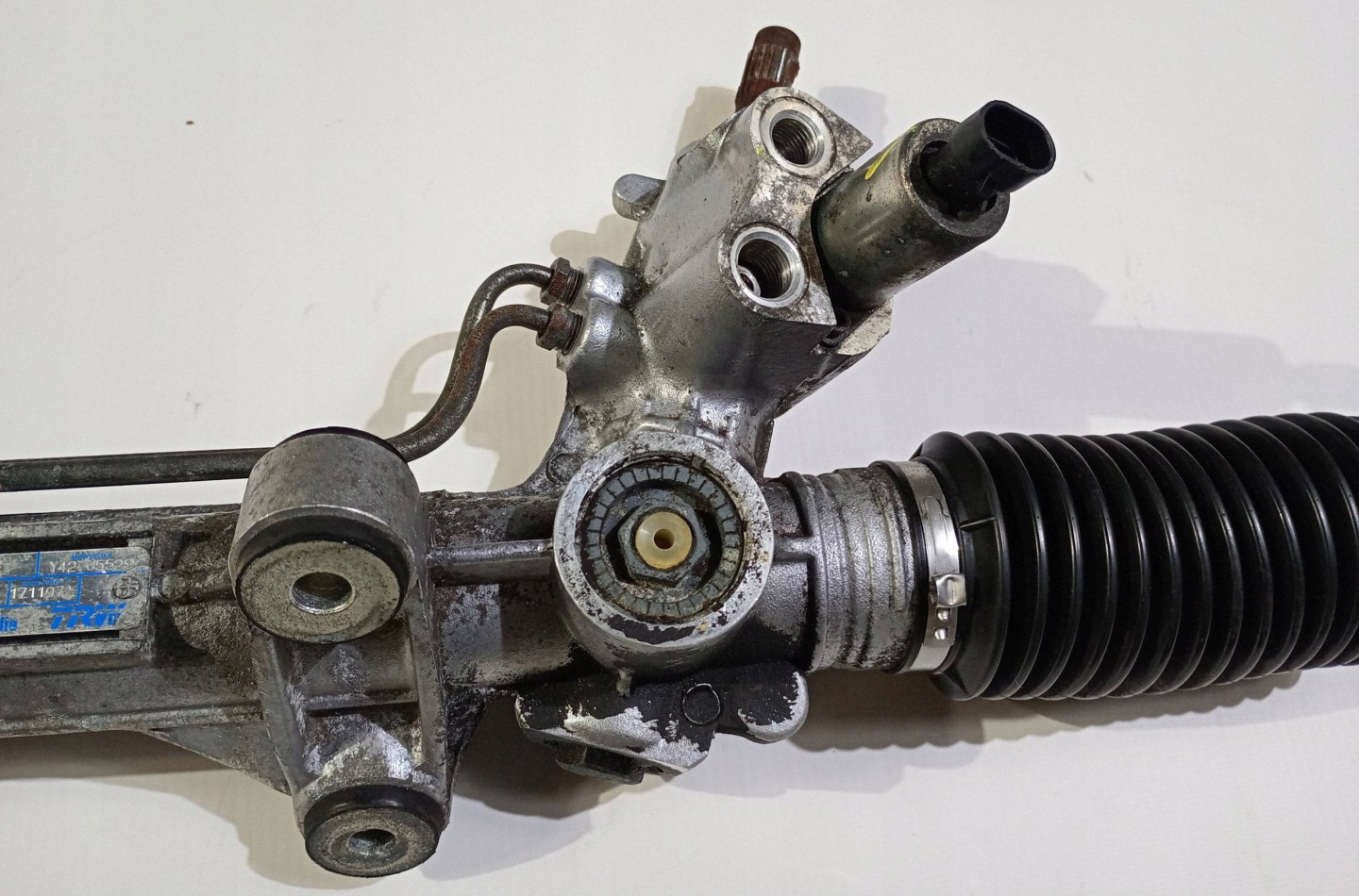 drag rod servo steering control Maserati GranTurismo 2008