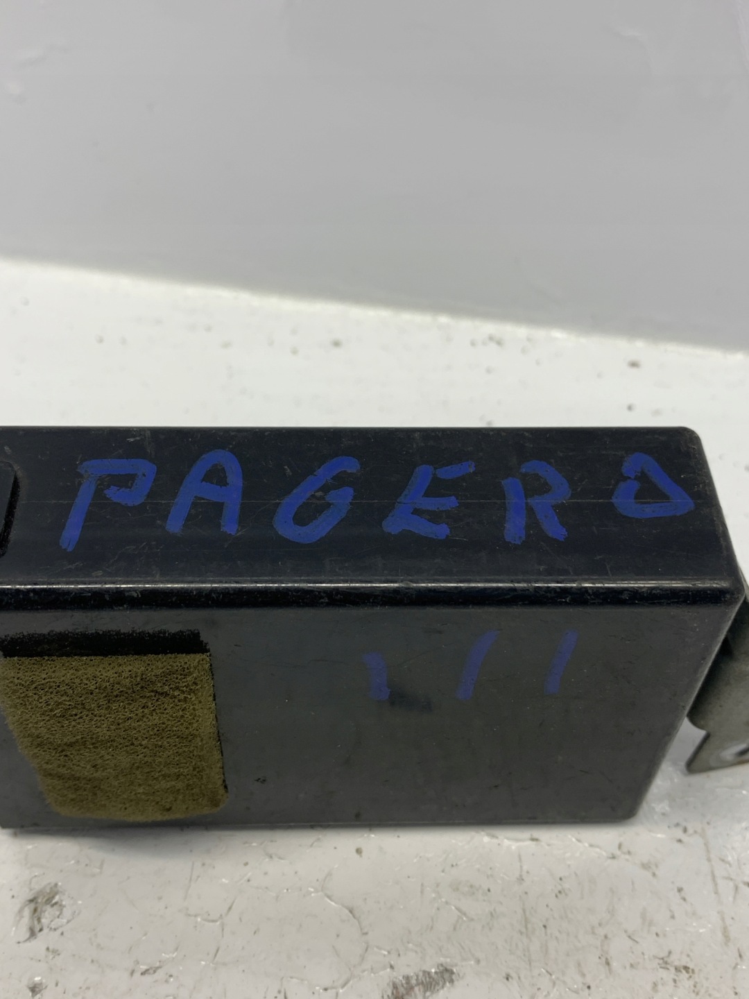 module control unit of the air conditioning 277300-0760 MITSUBISHI PAJERO