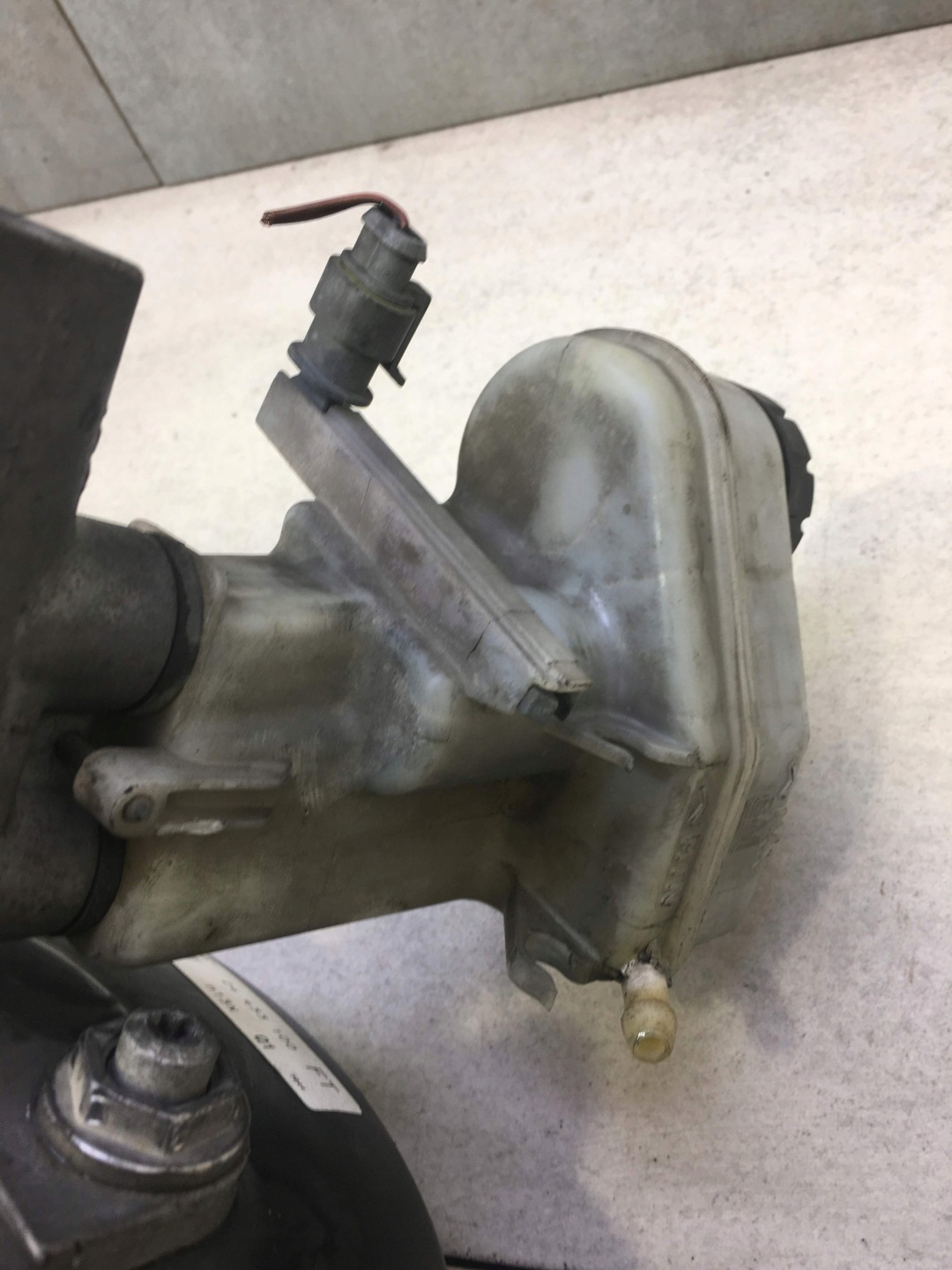 Servo bremsen OPEL VECTRA C 2.2 DTI 24433100