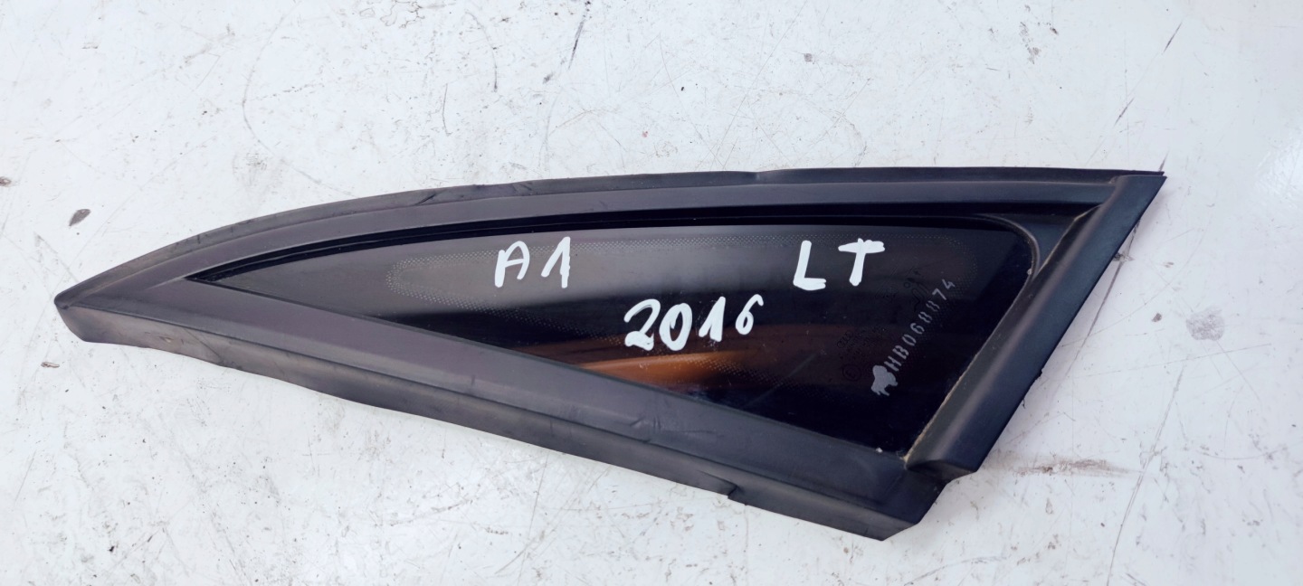 window bodywork AUDI A1 8X4 5-door left rear part 2016 R original !!!