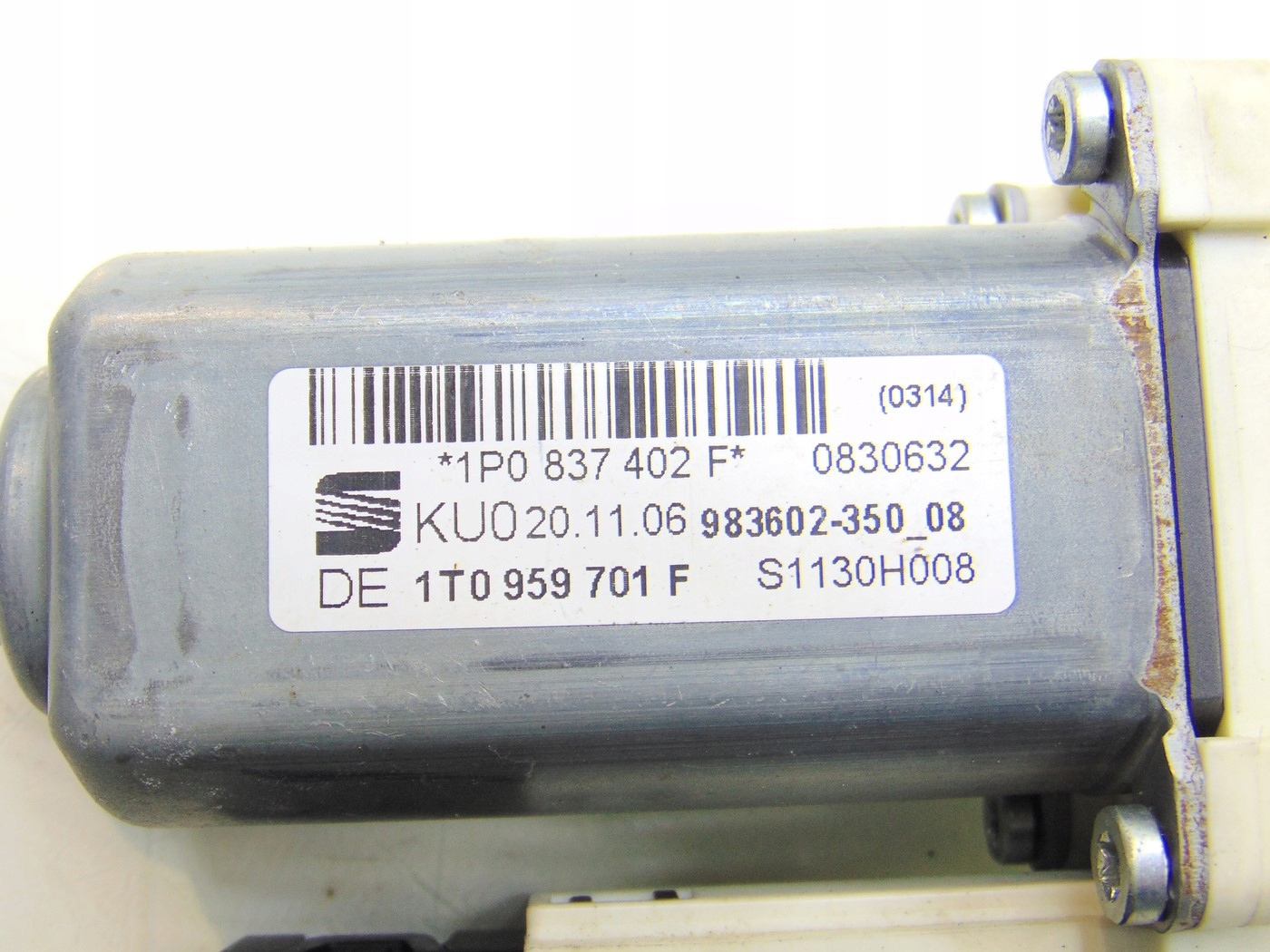 mini motor of the window right front SEAT LEON II 1P0837402F