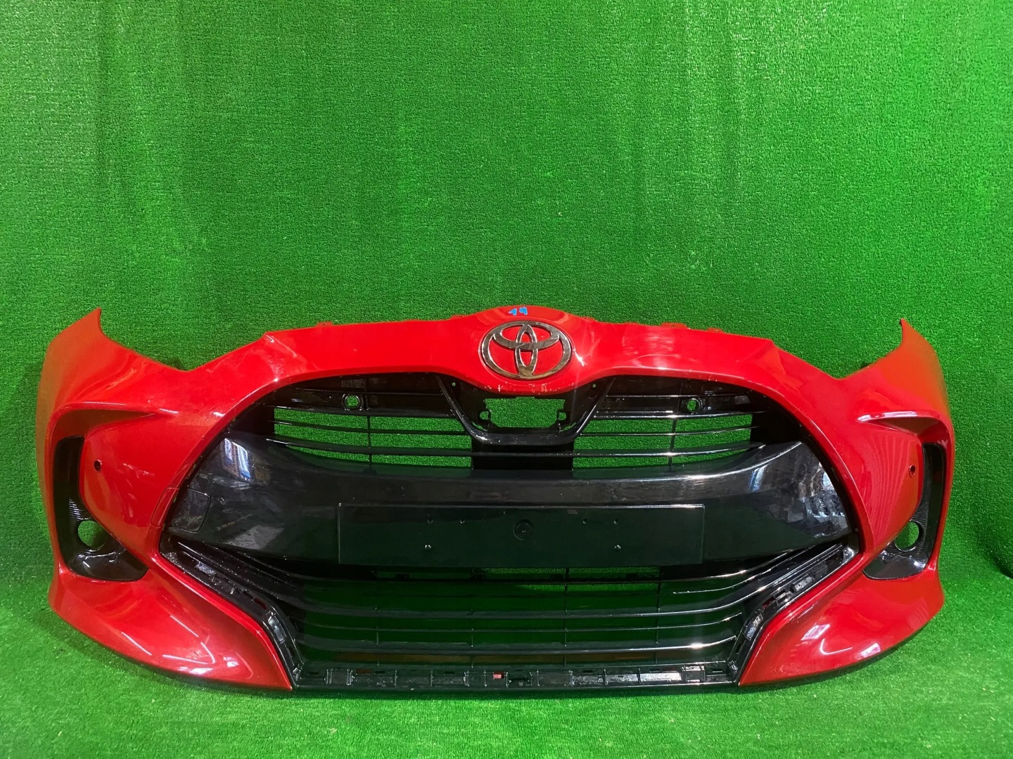 frontstoßstange vorne TOYOTA YARIS IV NR.Z14