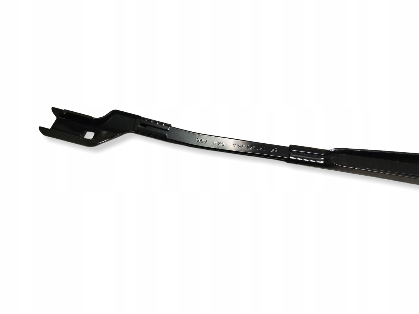 Cupra Formentor wiper arm windows left 5F6955409A
