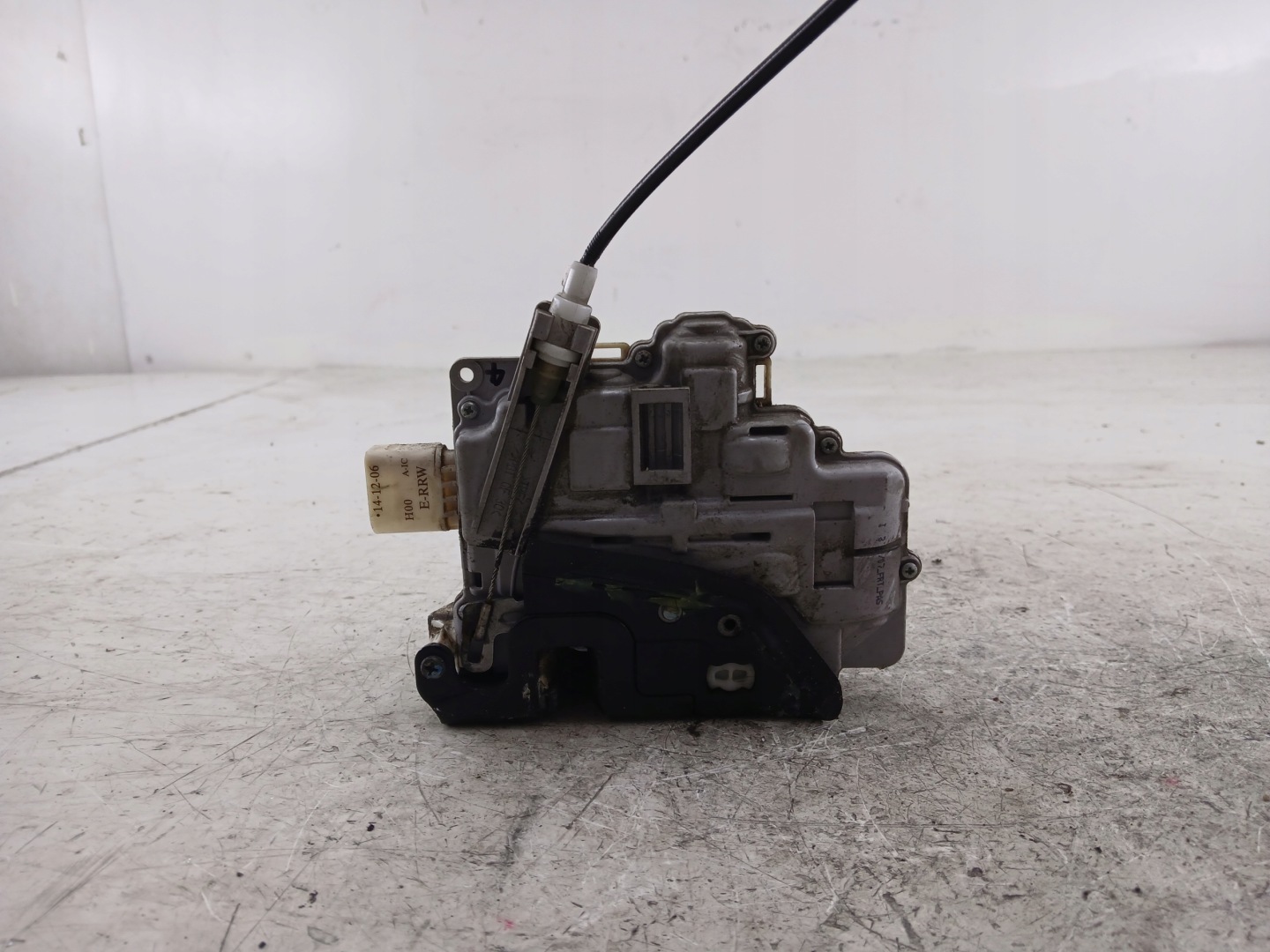 AUDI A8 D3 mini motor windows right front 4F1837016
