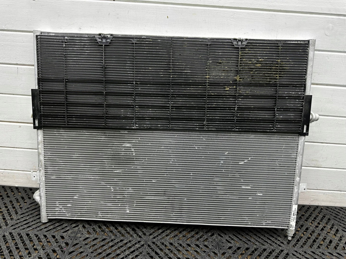 water cooler BMW X1 U11 X2 U10 9846883