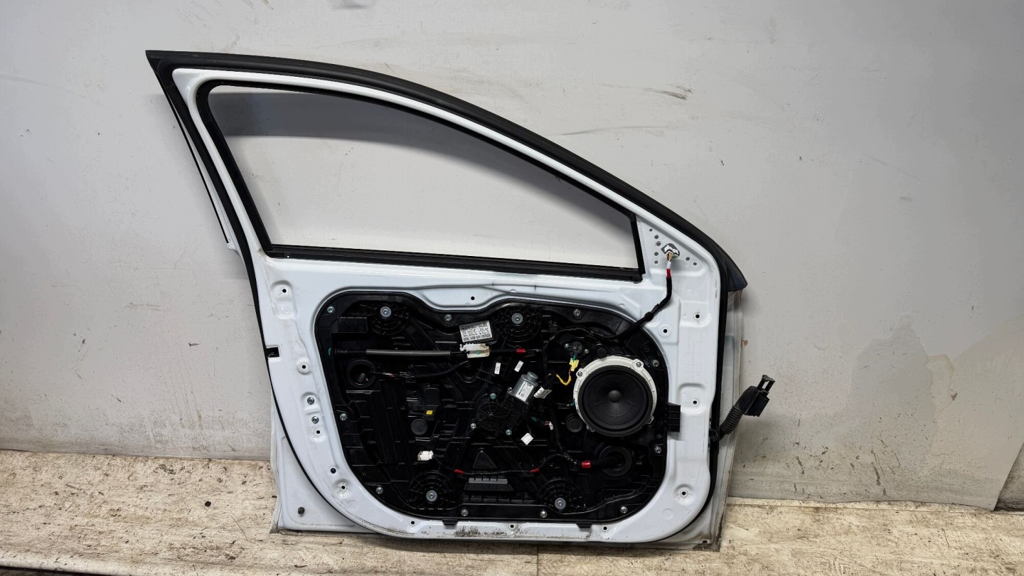 HYUNDAI I30 III door left left front front PYW 17-24