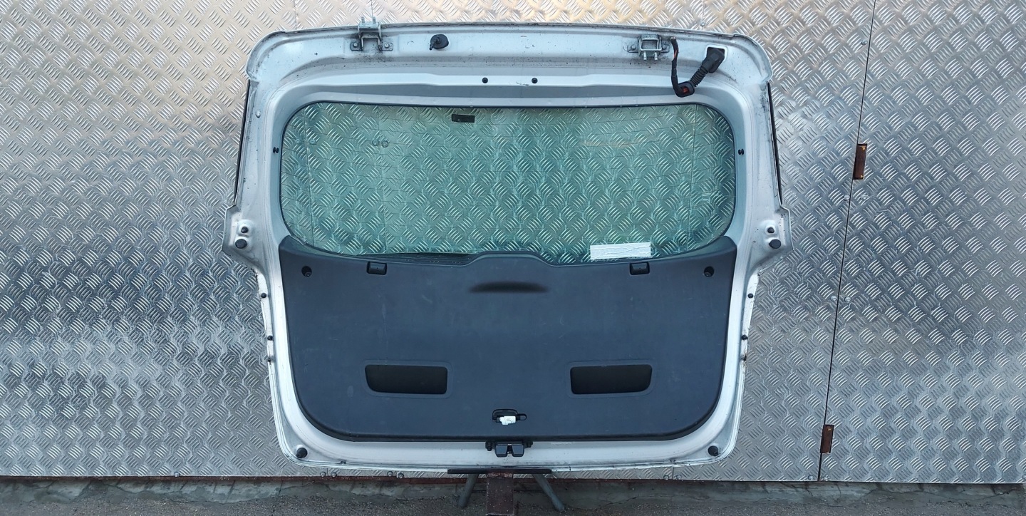 rear trunk door KIA VENGA without RDZY LAK: 2R