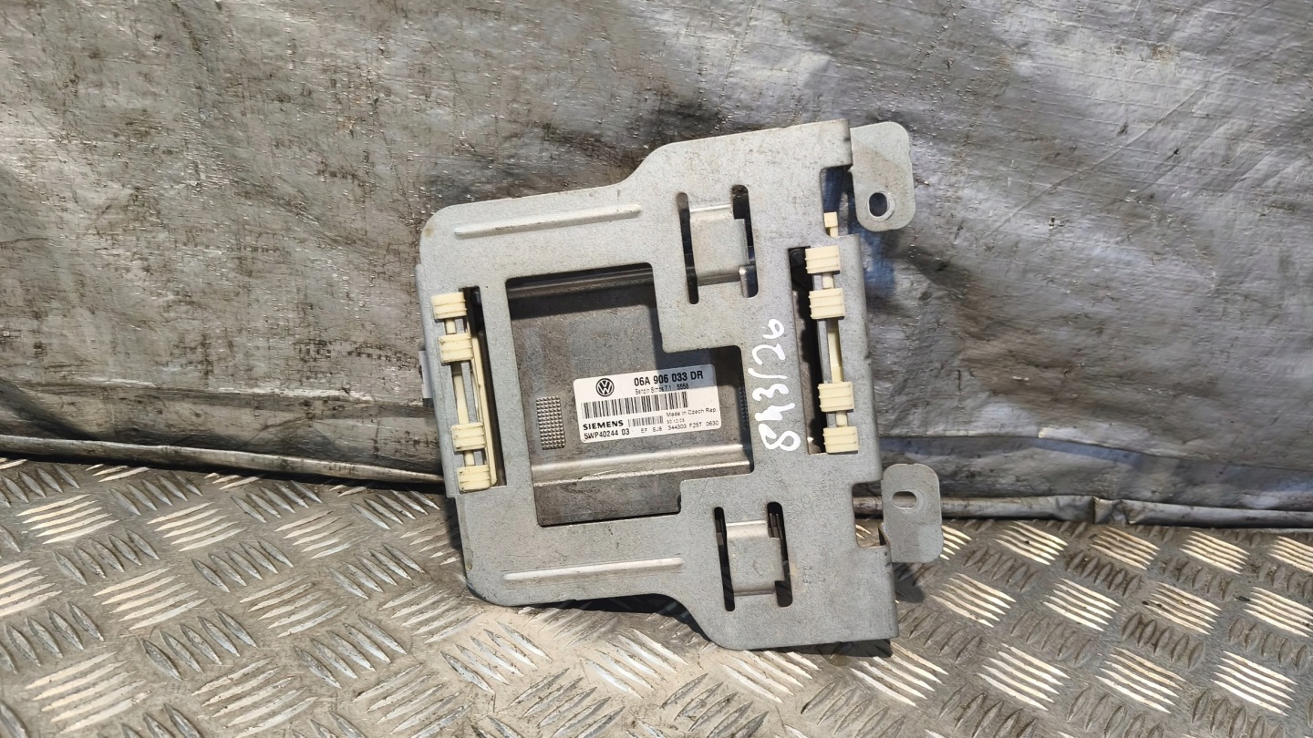computer Centralina Motore VW TOURAN e 1.6B 2004r 06A906033DR
