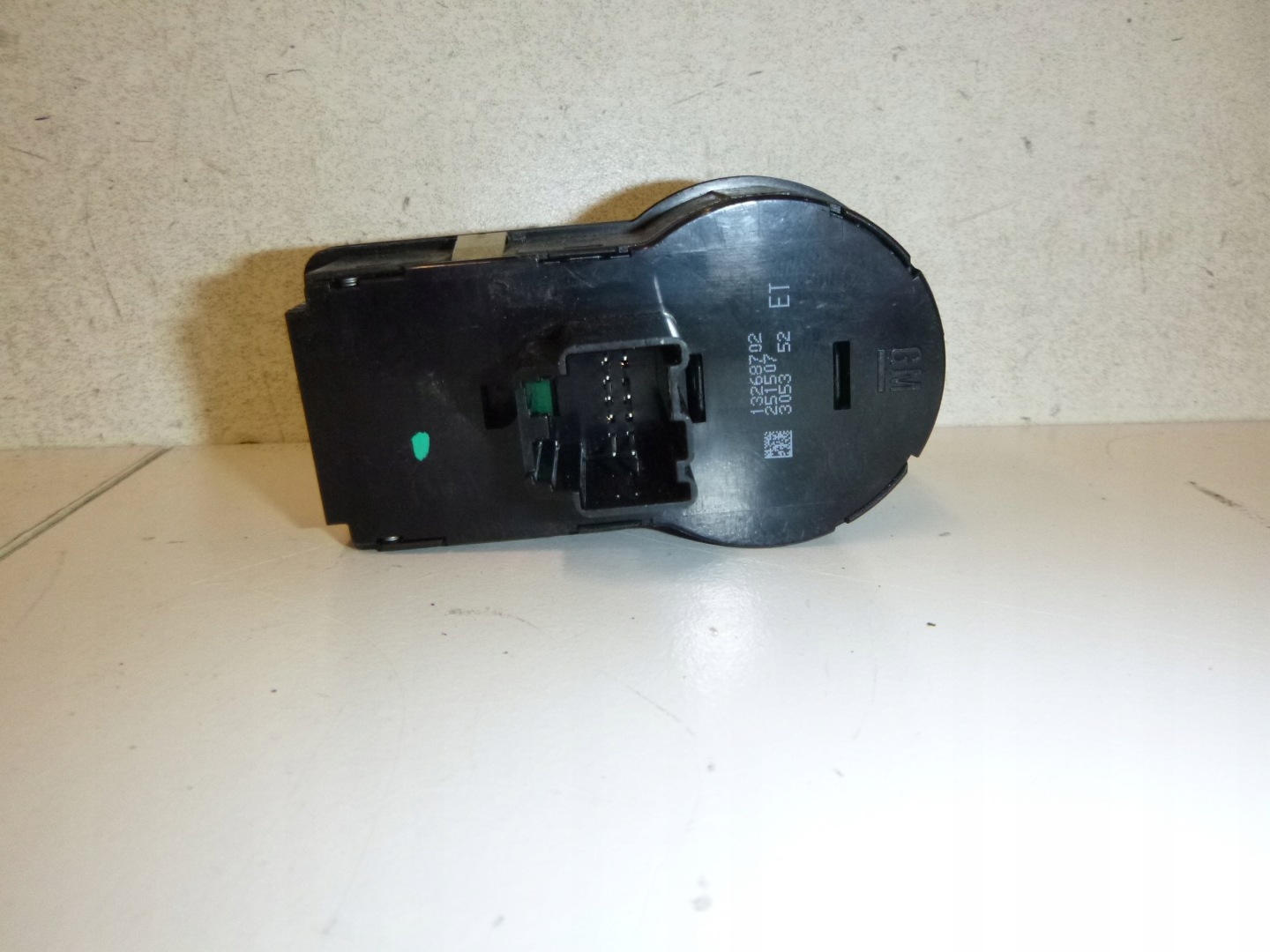switch light switch AUTO Opel Insignia A 13268702 2008-2017