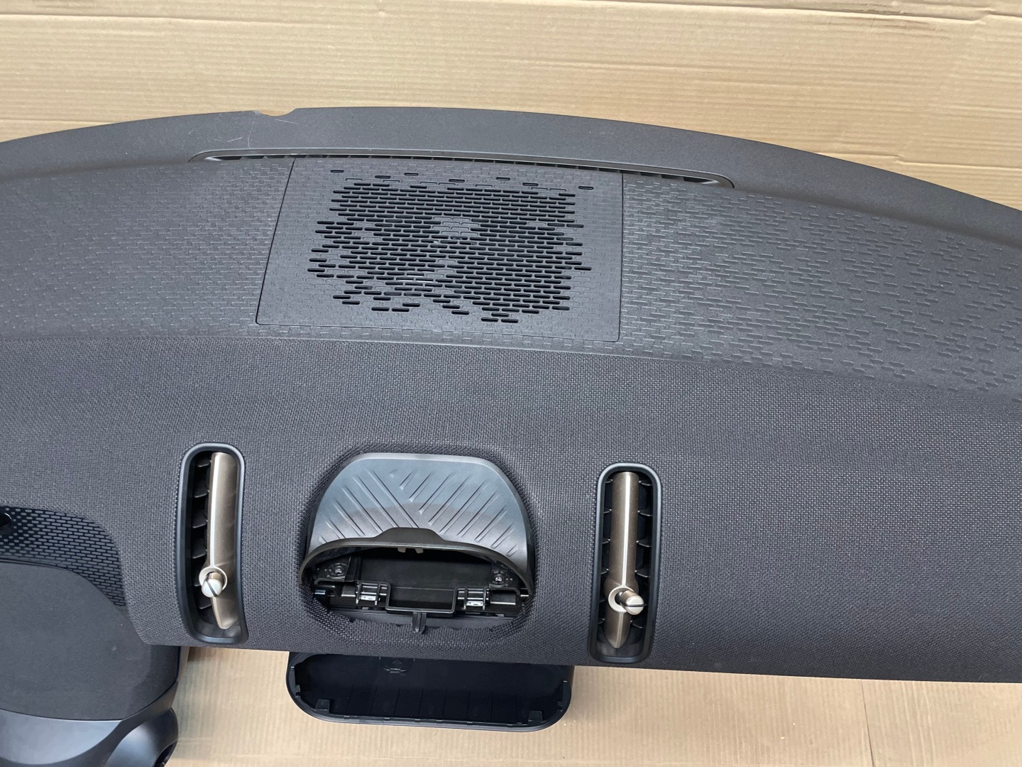 console dashboard instrument panel MINI U25 COUNTRYMAN original