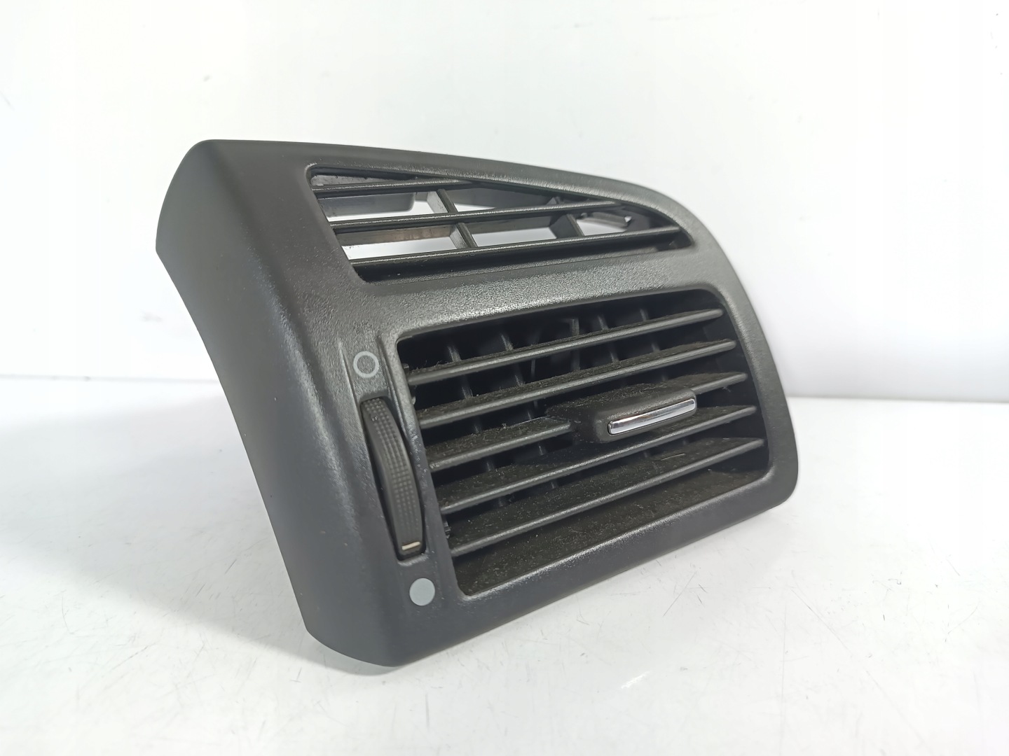 Fiat Croma 05-11 grid air conditioning devices air left driver´s