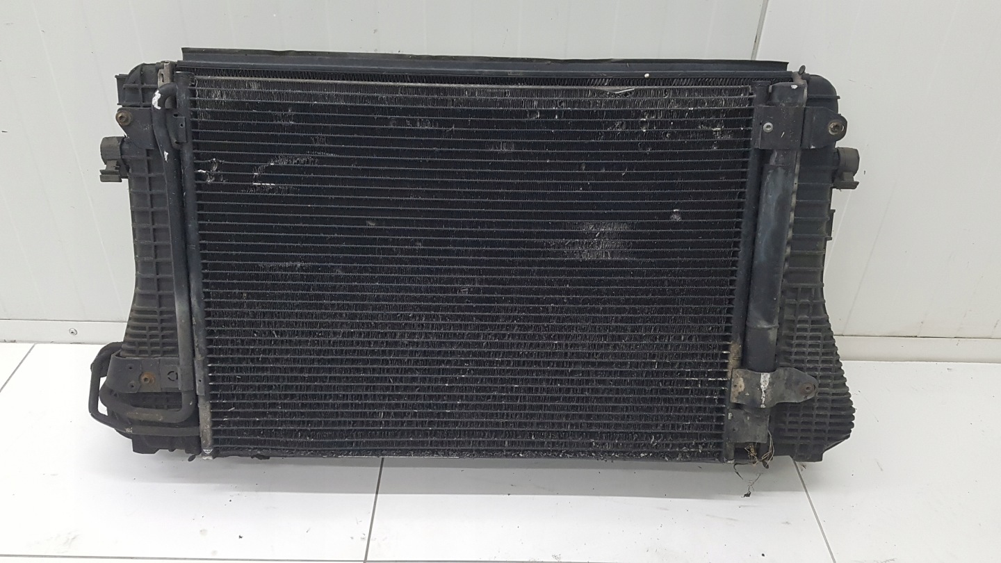 KOMPLET Radiateur SKODA OCTAVIA 2 1K0121253AA