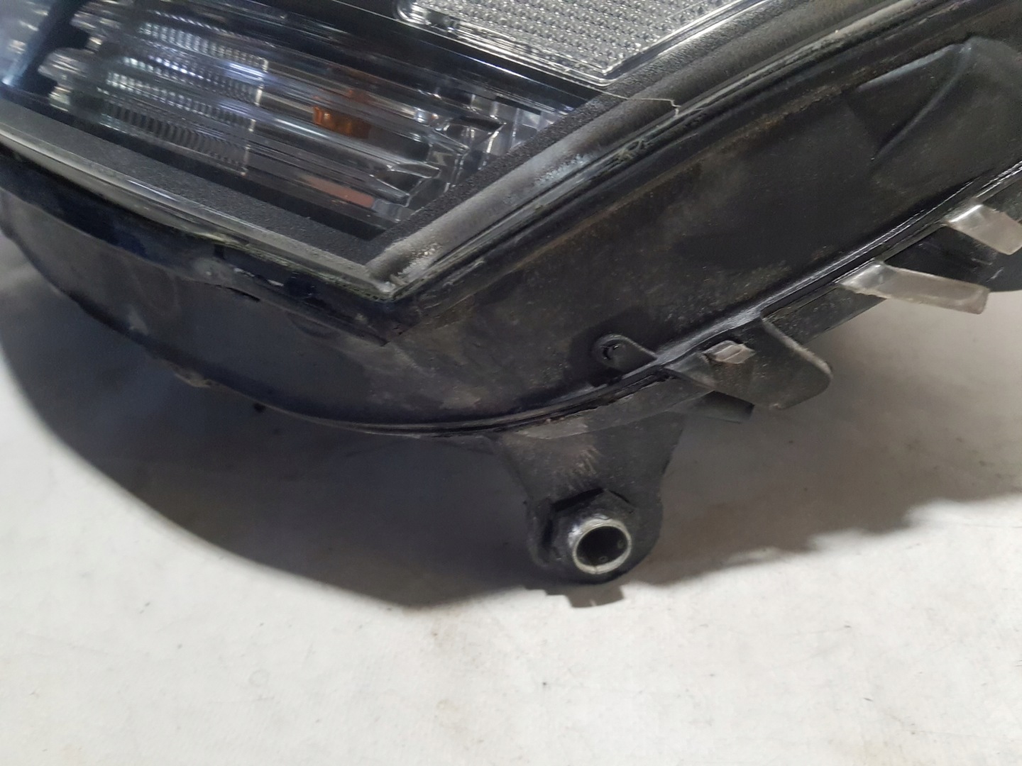 MERCEDES ML W164 AMG LIFT light BI-XENON left front A1648203959