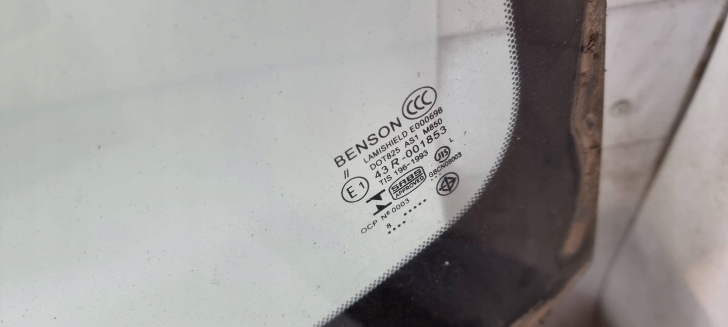 windscreen NISSAN ALMERA N16