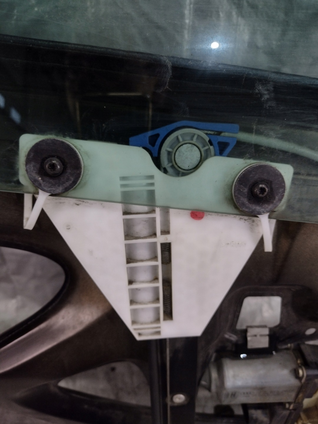frame, window regulator right rear part Audi A3 8L 5D