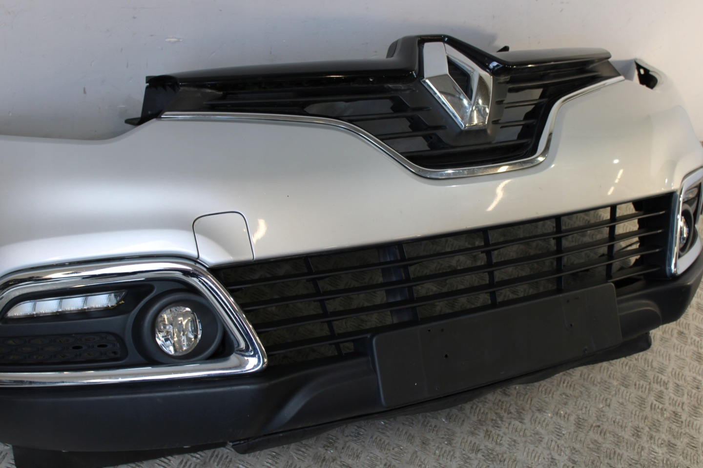 bumper front front complete RENAULT CAPTUR and 1