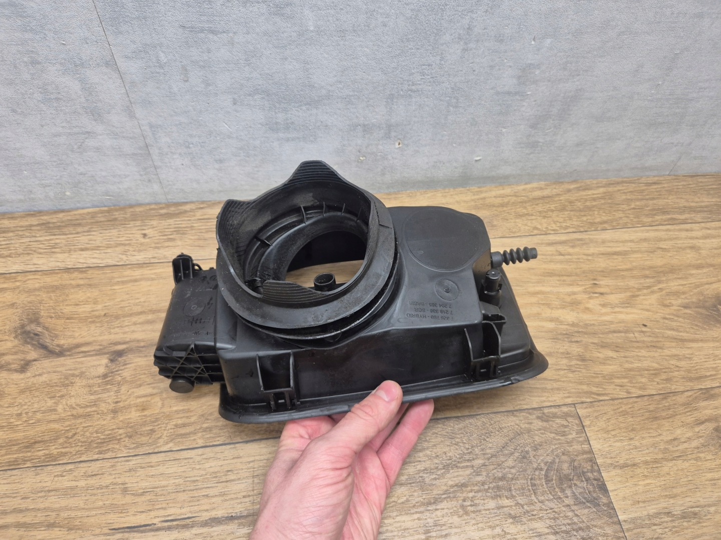 BMW 5 F10 KLAPKA Tankklappe Gestänge Blende Abdeckung Abdeckung 7204365