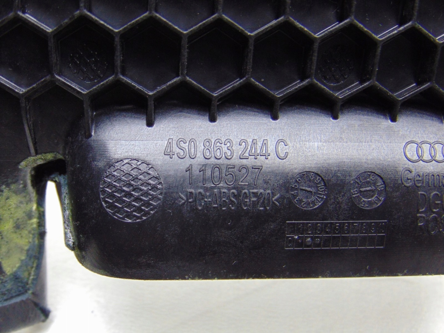 obal volantu kryt AUDI R8 4S EU 4S0863244C
