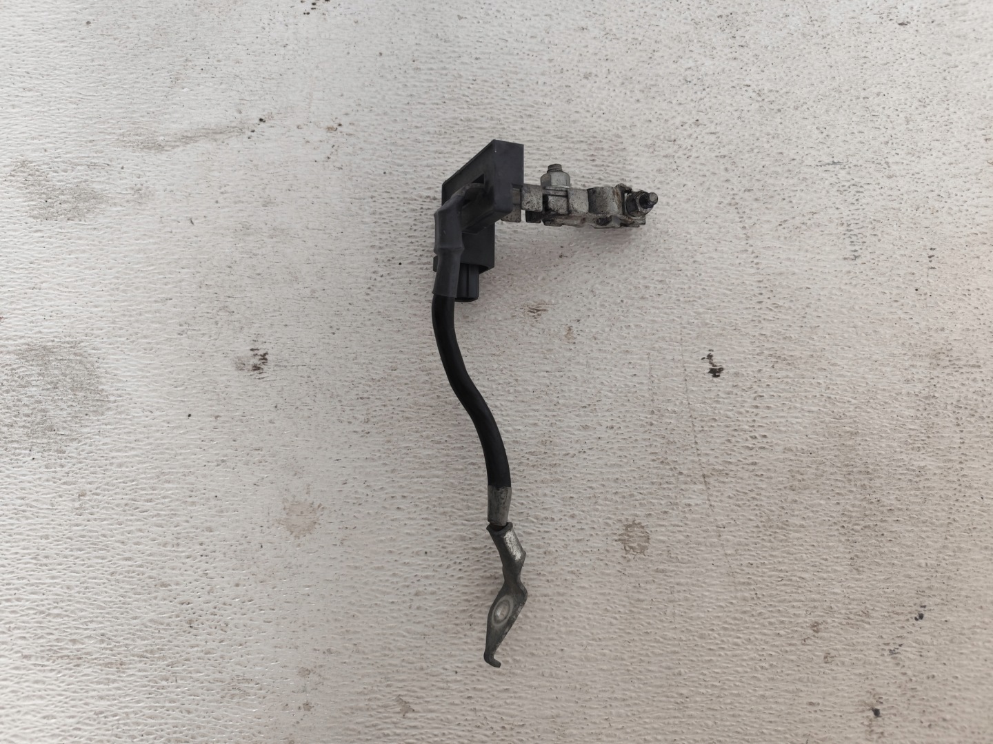 TOYOTA RAV4 III 2008 2.0VVTI Batteriemanagement Sensor