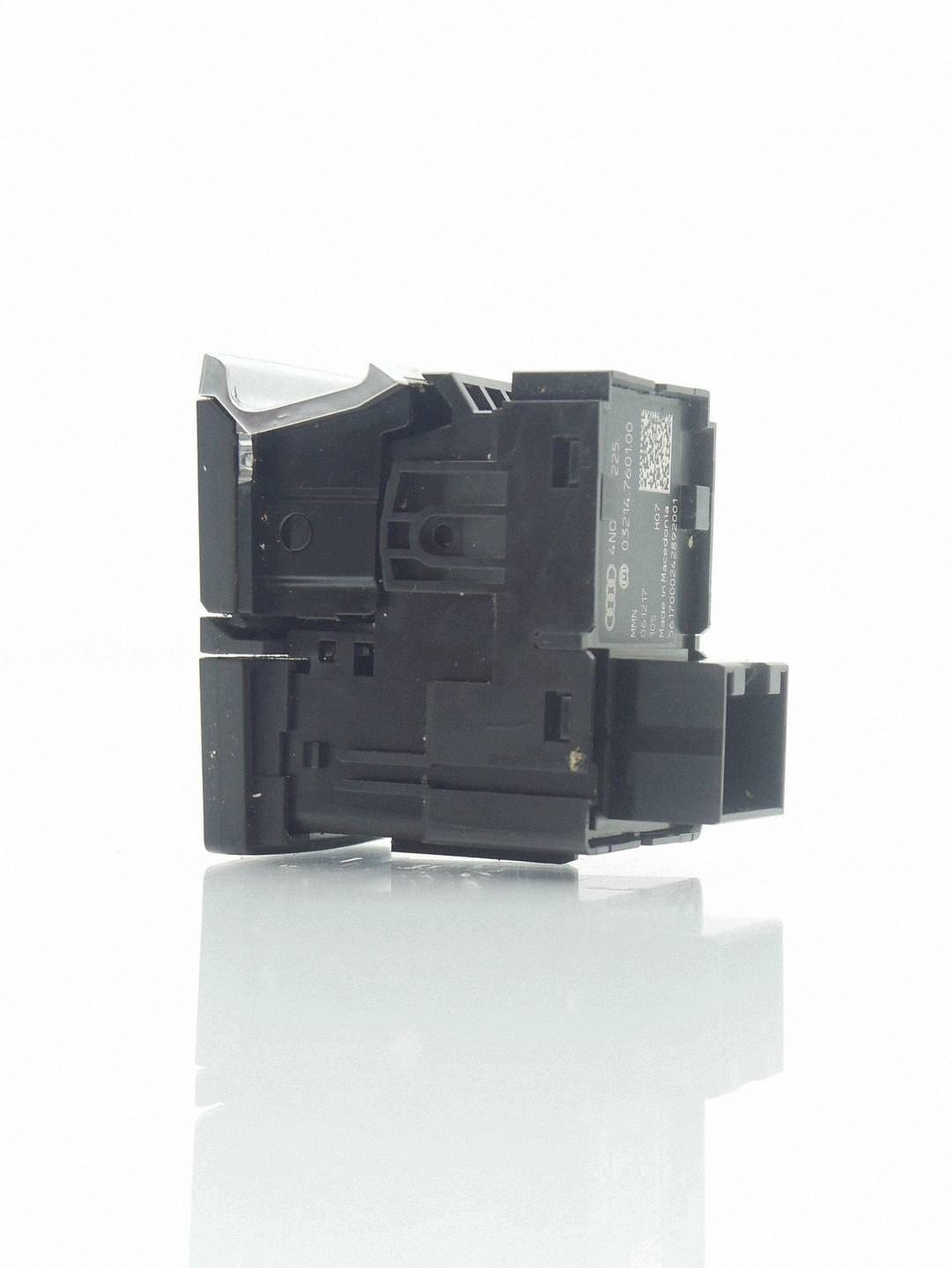 prekidač kočnice webasto 4N0927225A AUDI Q7 Q8