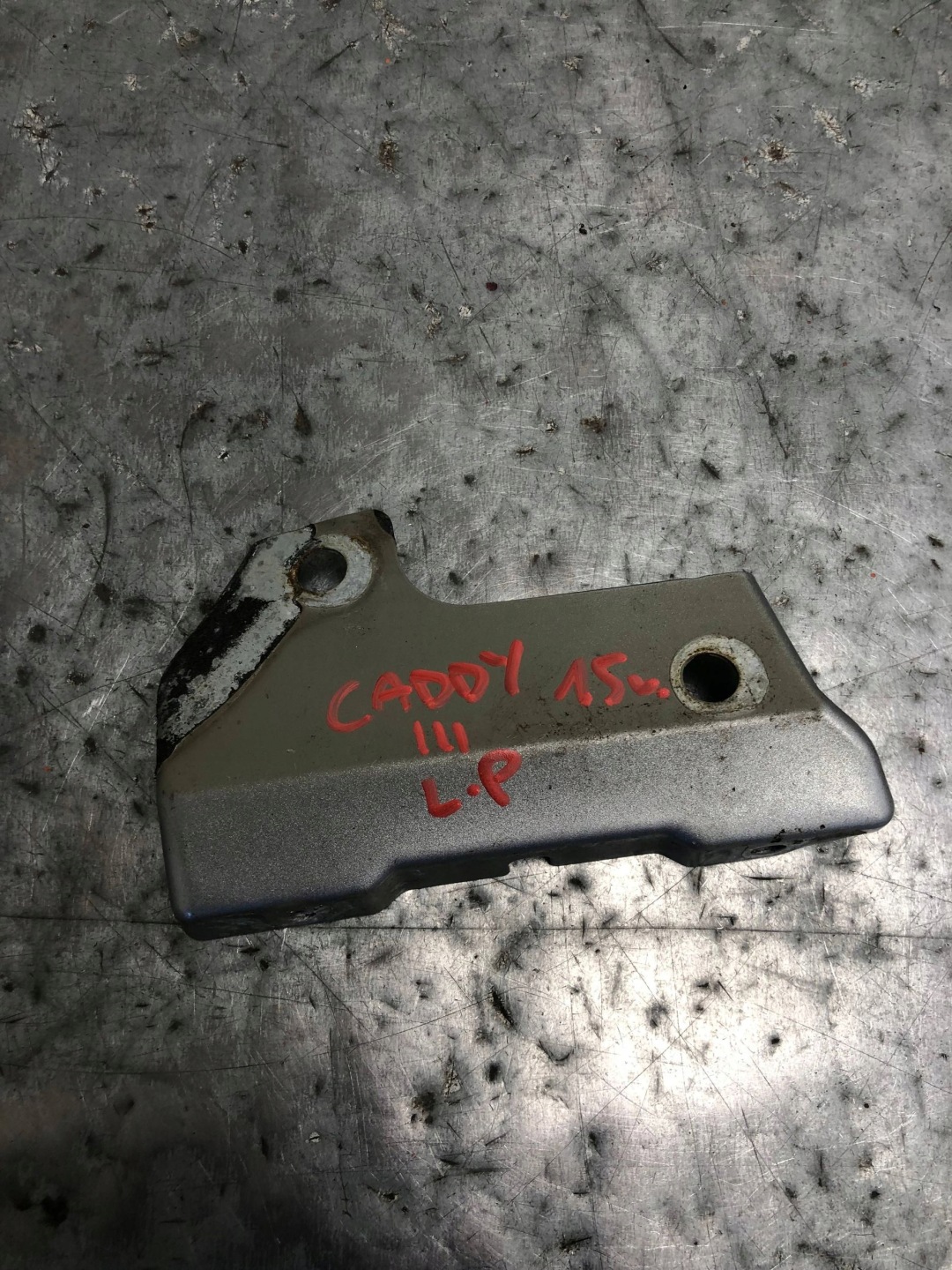 Console Support plaque Aile Gauche Avant VW CADDY 2K5810333