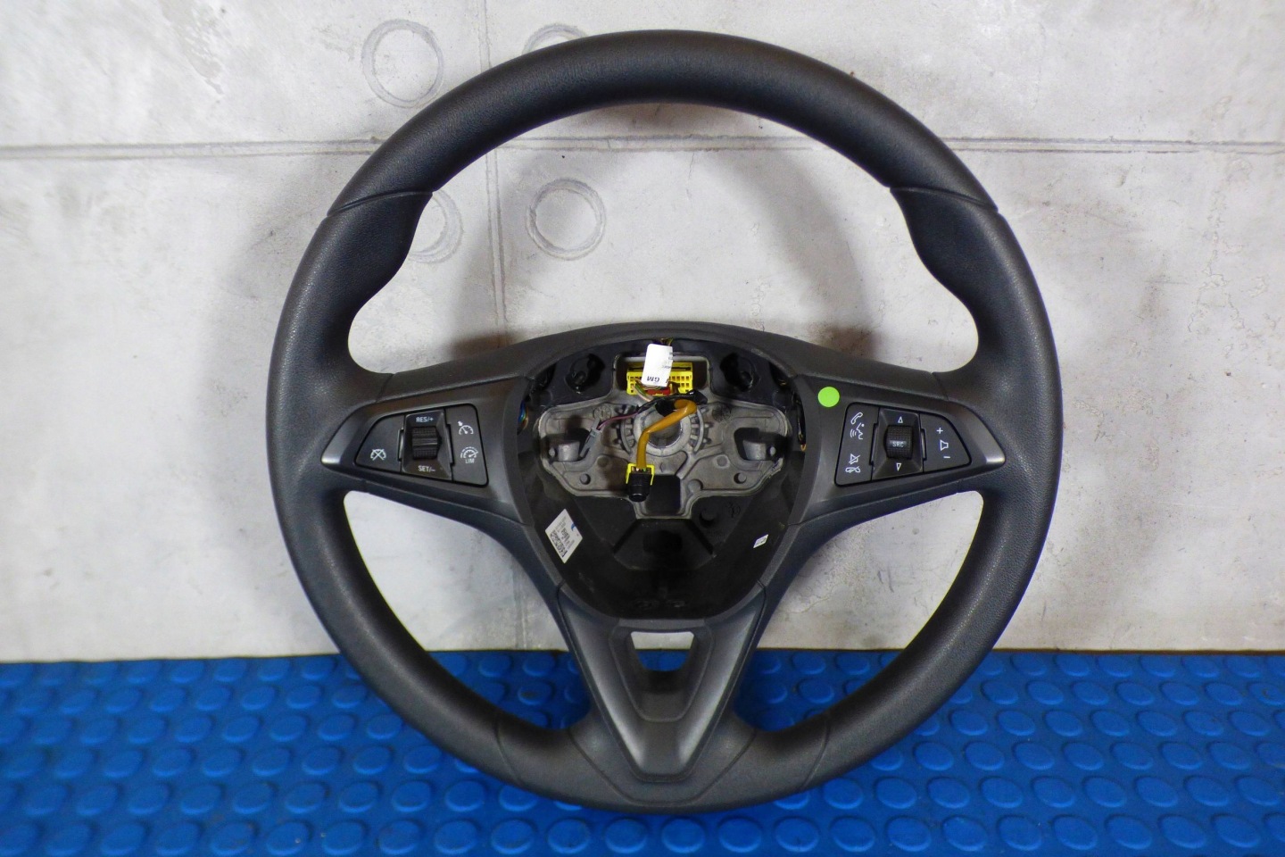 lenkrad 39005382 stbdb Opel Astra K V