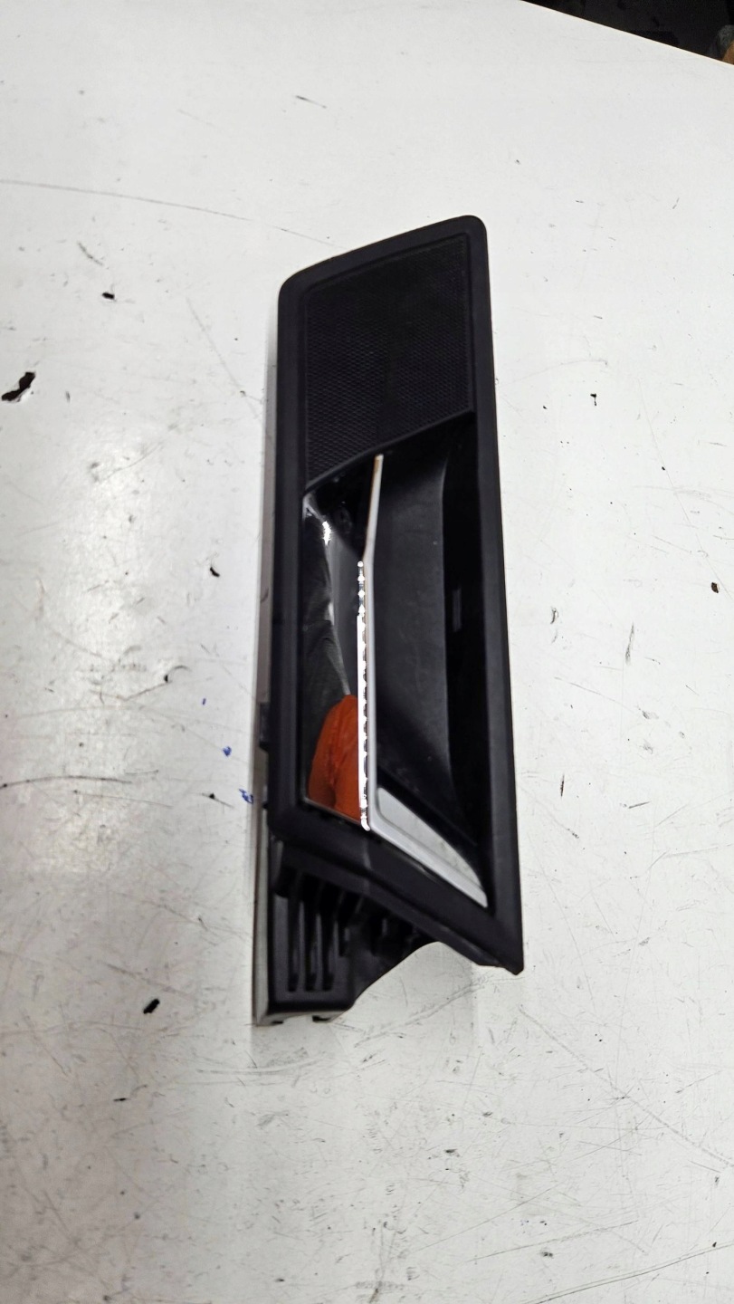 Skoda Superb 3 3V 15- handle inner rear rear part right 3v0839222
