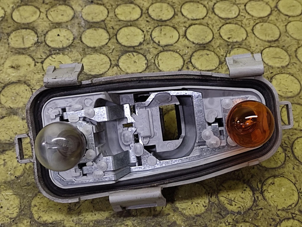 CITROEN C4 PICASSO light right rear part 9673164780