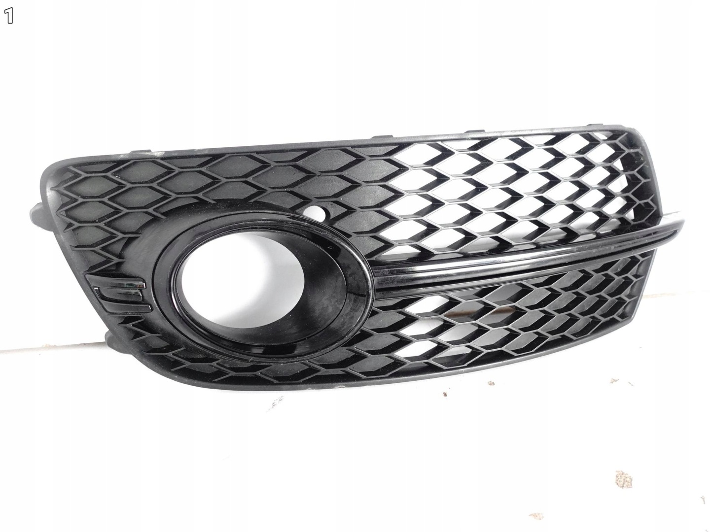 AUDI Q5 S-LINE 8R0 LIFT 12-16 grid grille intake W bumper front left BLACK