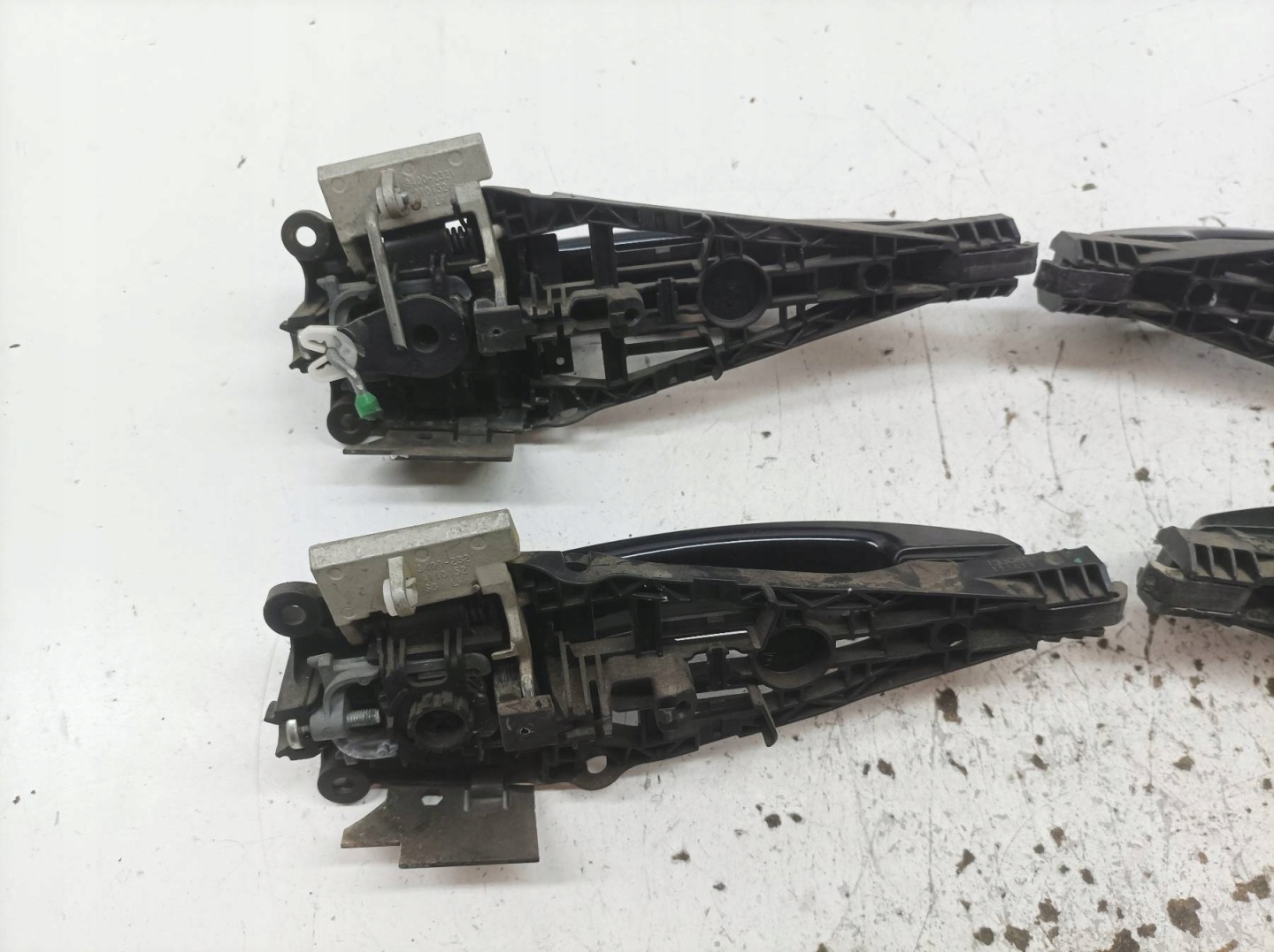 handle exterior KOMPLET left right front rear part Z20R Opel Astra IV J