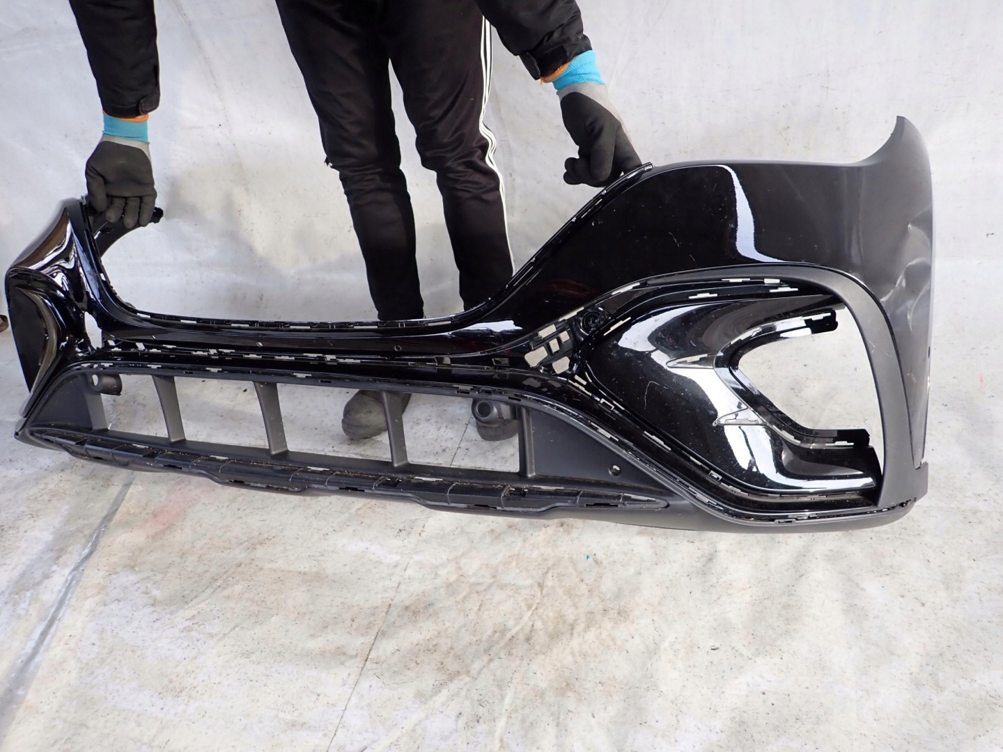 MERCEDES EQE SUV X294 22- bumper front front PDC