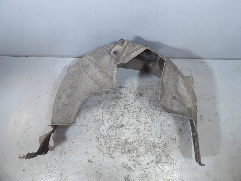 BMW X1 F48 Radschale heck links