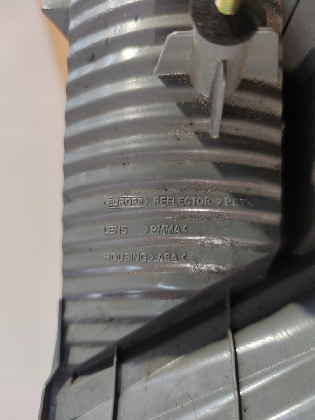TOYOTA PRIUS 1 97-02 ROK right light rear part rear BDB