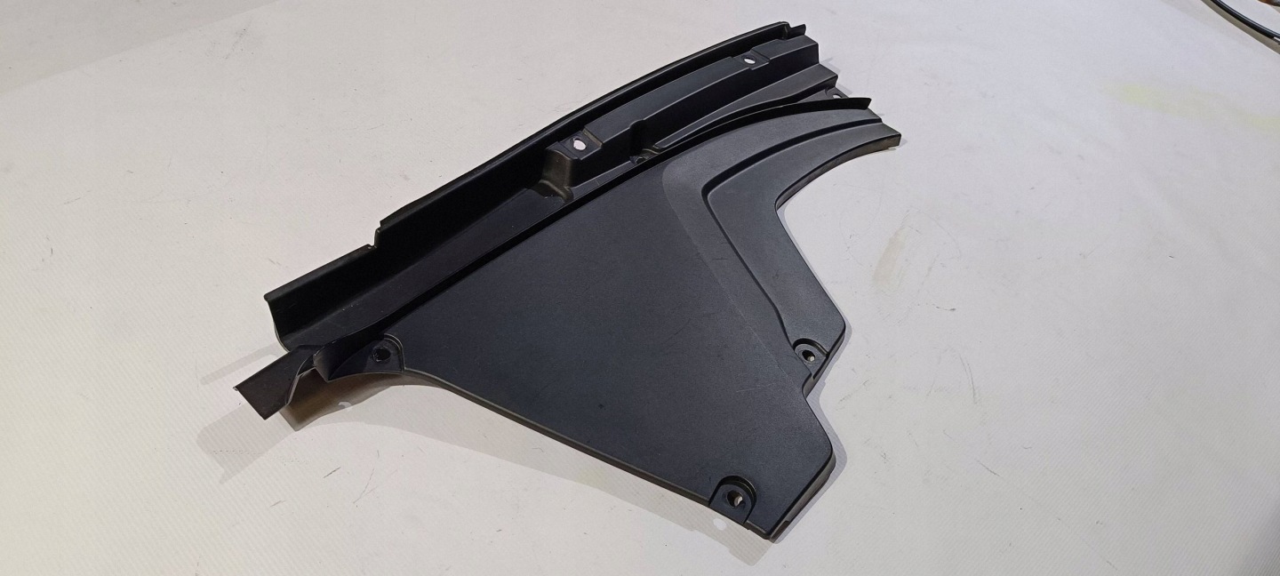 torpedo left cover panel front front Maserati Levante 2017