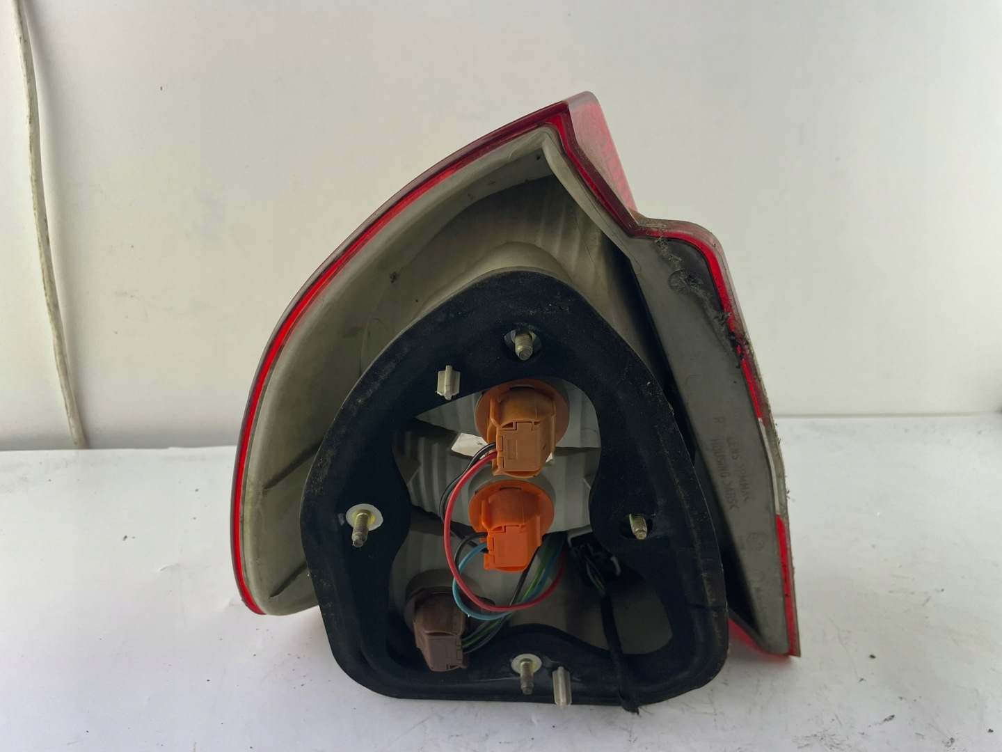 light rear right 151 082 Mitsubishi Carisma europejska OE