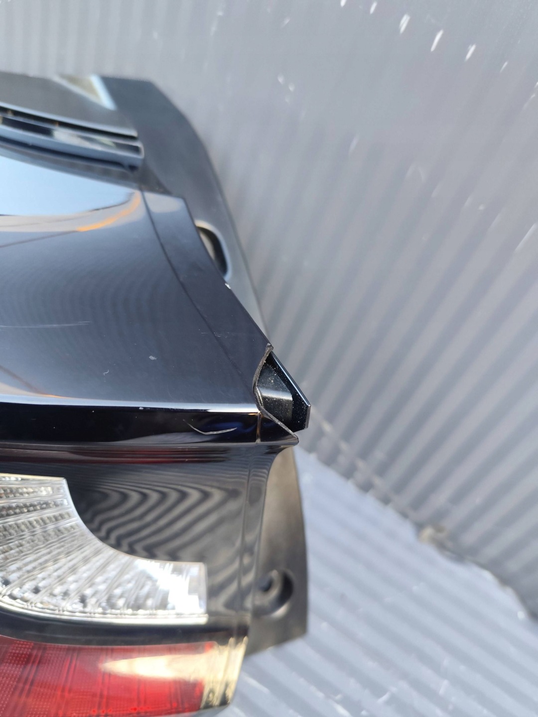 TOYOTA YARIS IV light rear part left