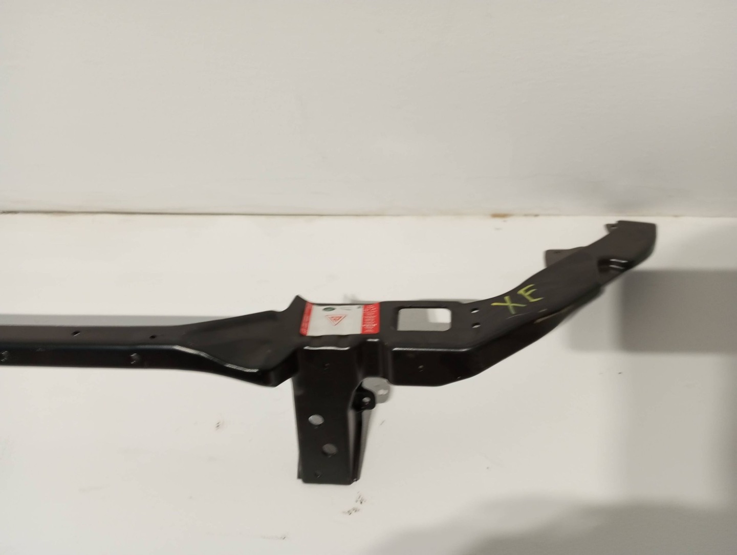 support panel for radiators ZAMKOWY JAGUAR XE GX7316E144A
