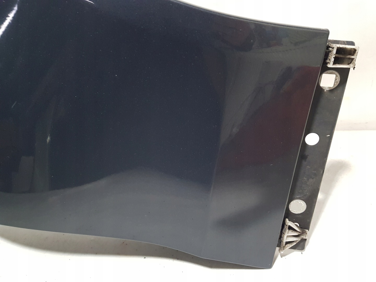 fender right front MERCEDES W205 775 C775