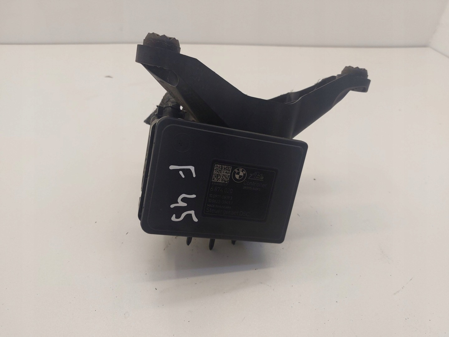BMW 2 F45 F46 pump module control unit ABS 6874020 6874019