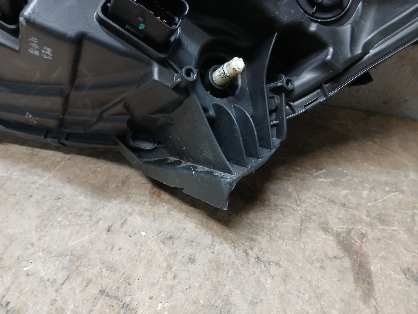 light front right RENAULT CAPTUR and 1 lens 260102734R