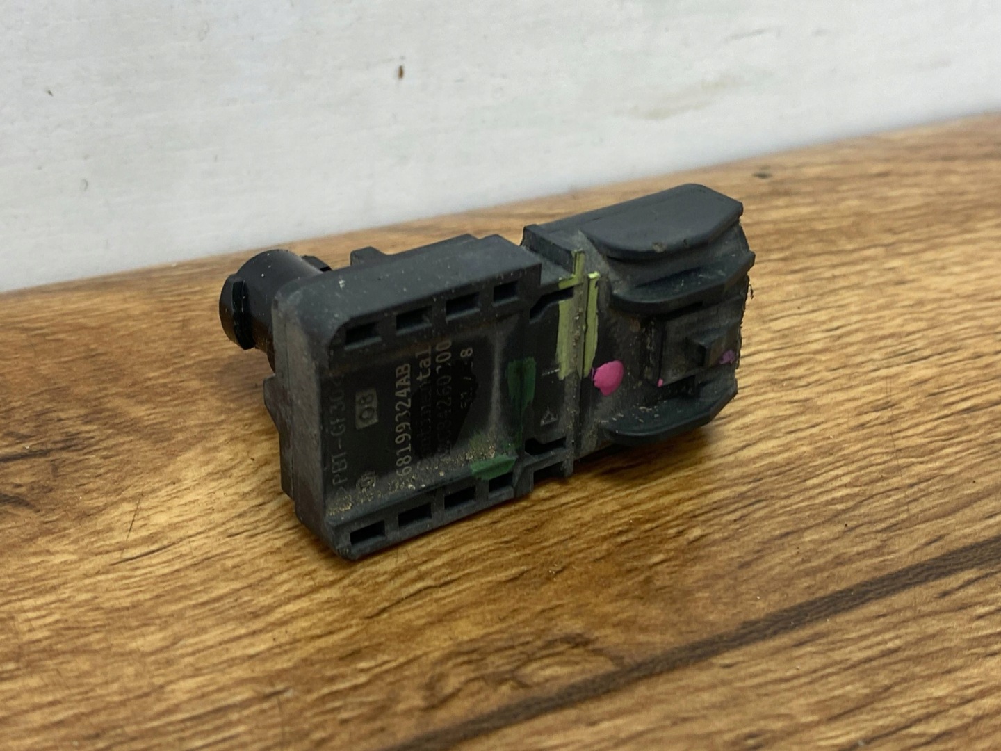 sensor przewodu odpowietrzajacego Dodge Challenger 2015+