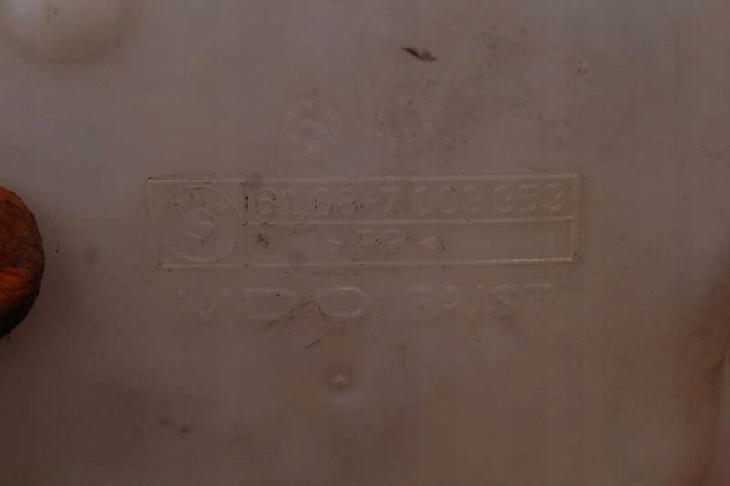 washer fluid tank 7003353 BMW E46 2.0i 143 KM 01-06