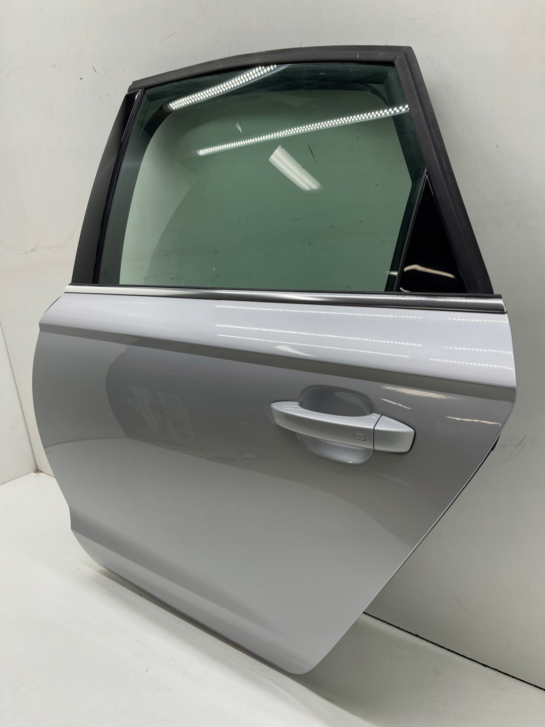 AUDI A6 C7 sedan door left rear part LX7W silver nice complete