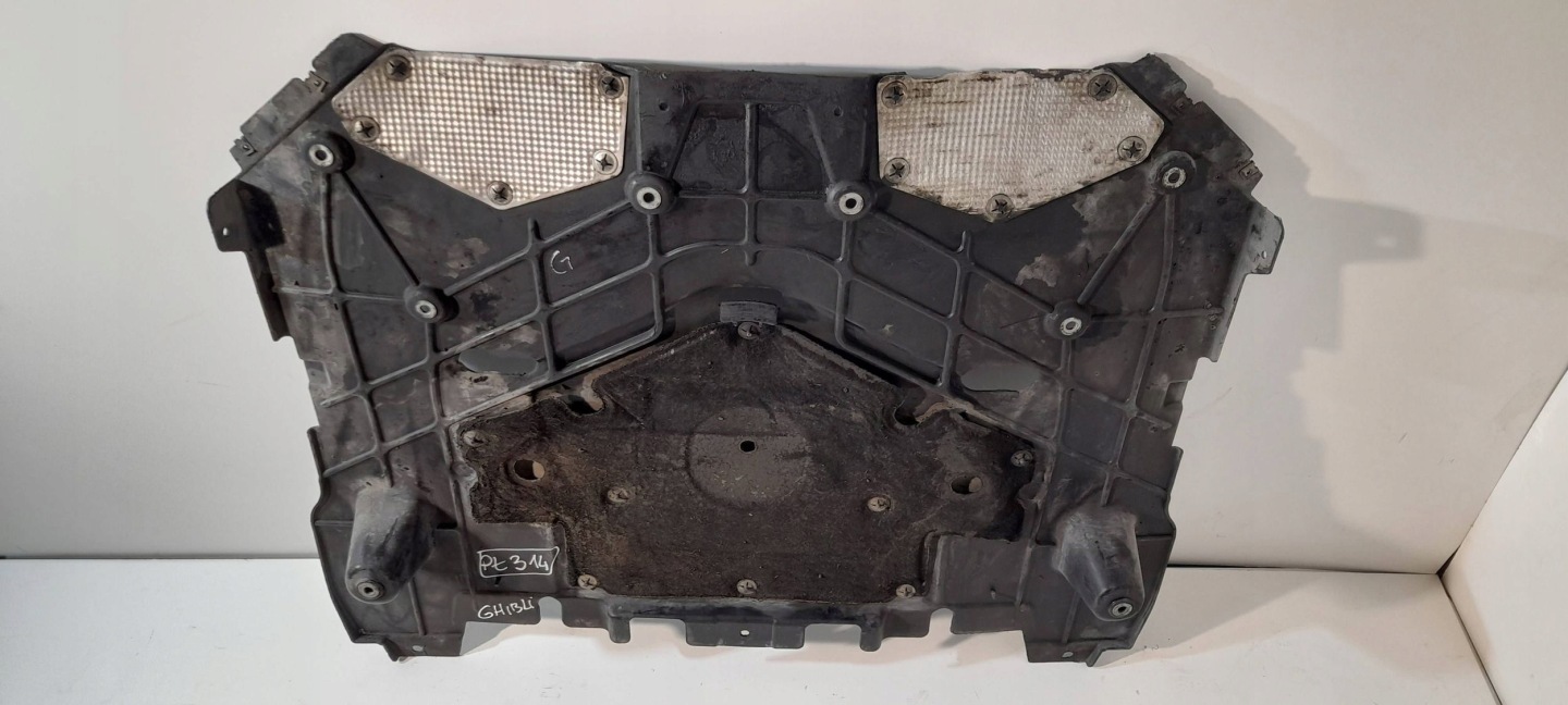 Maserati Ghibli cover below engine 670039641 (PL314)