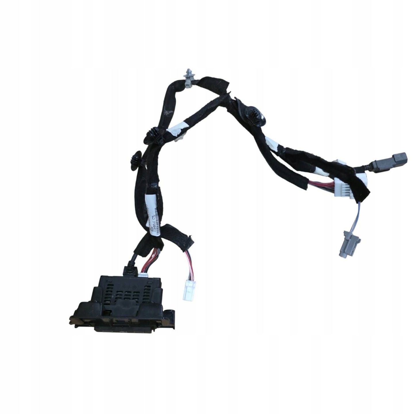 Adaptateur ZLACZE USB RENAULT MEGANE V E-TECH 284H38566R