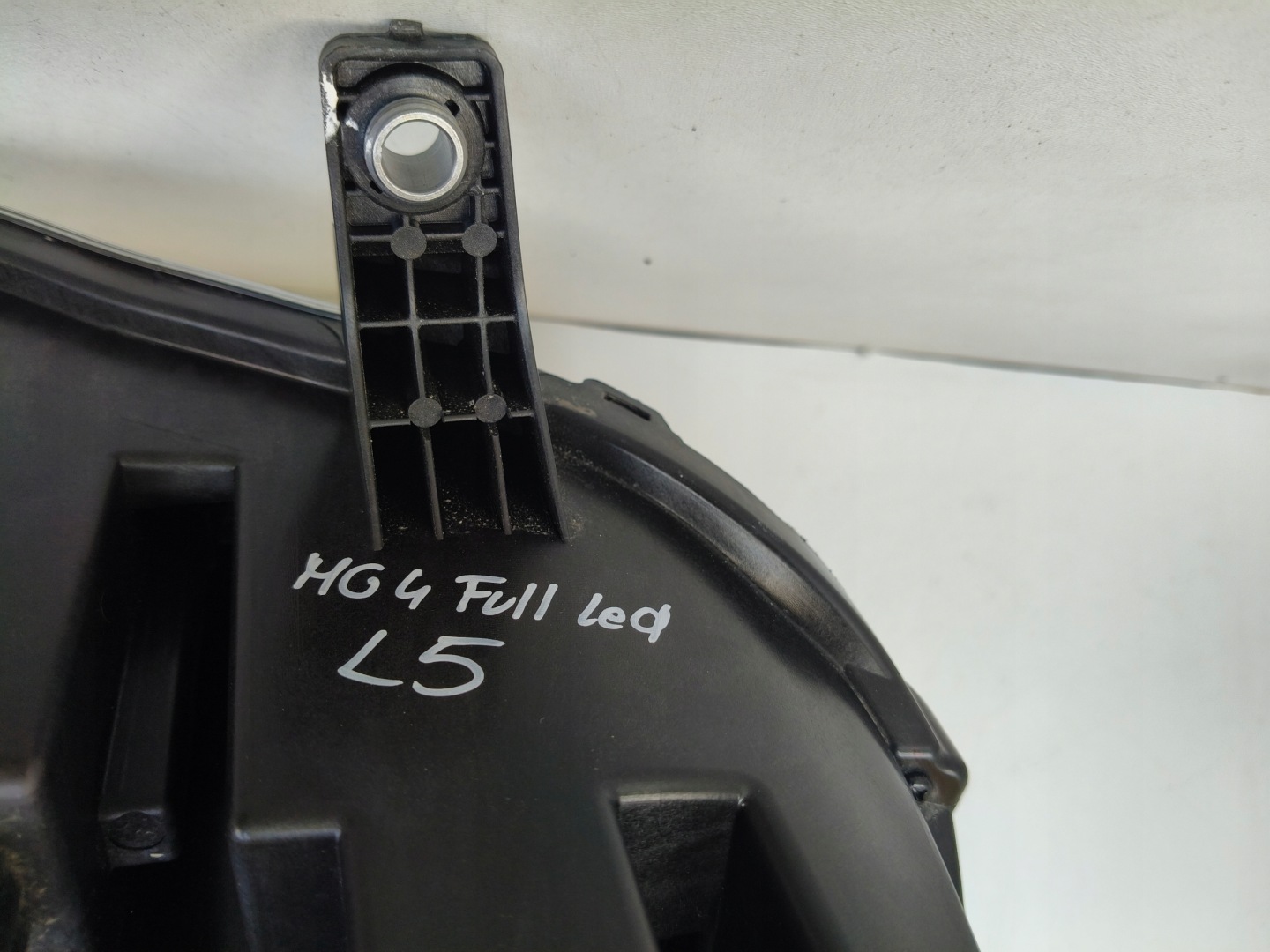 light left REFLEKTOR MG 4 MG4 22- FULL LED