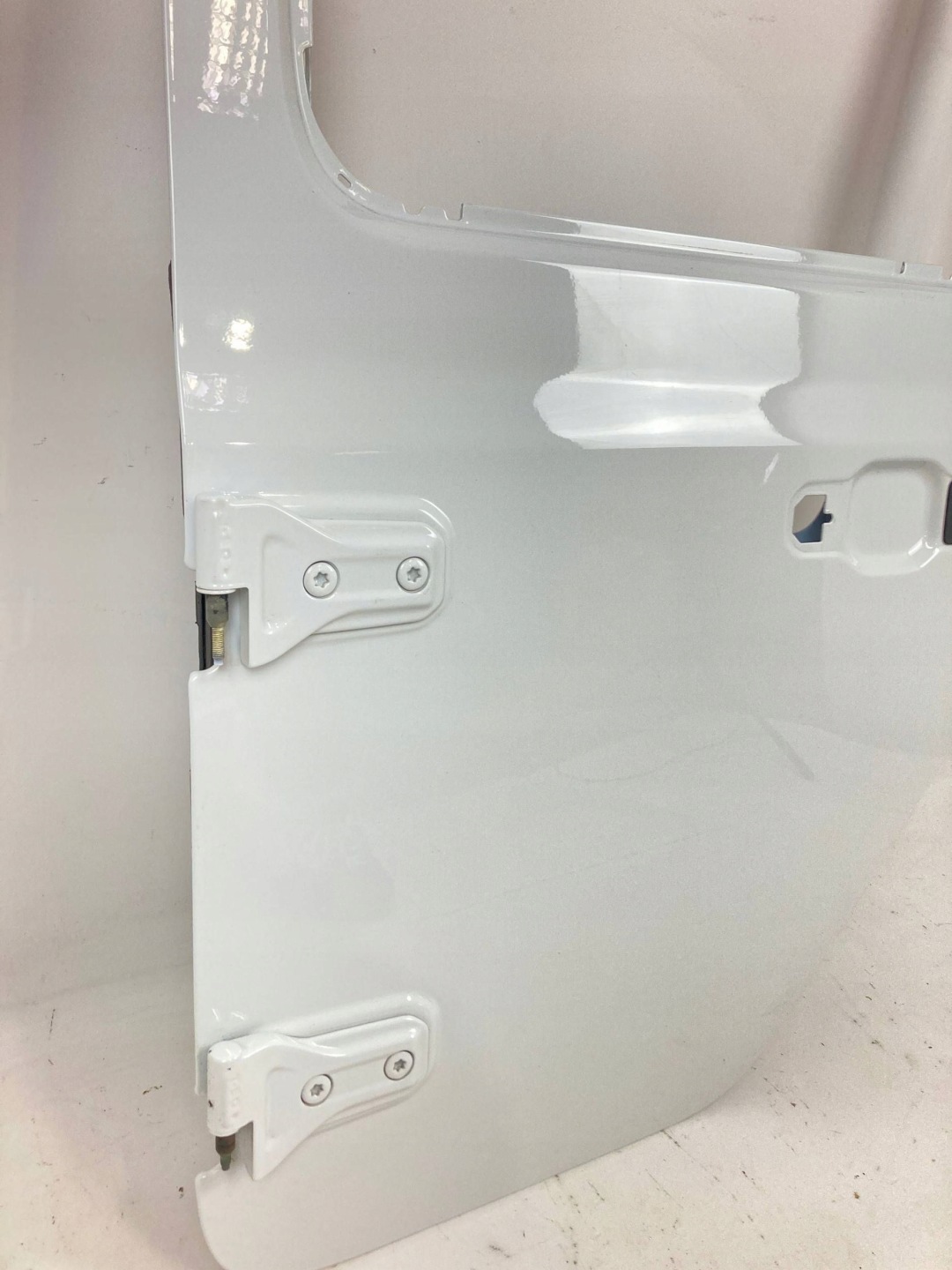 Jeep Wrangler JL door left rear. rear part 2018-26